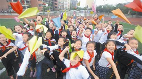 杭州中小学开学时间2021 杭州中小学开学第一课