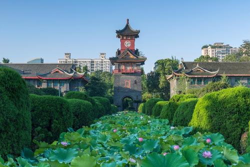 中国校园环境最好的大学 中国景色最好的大学(图1)