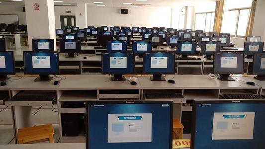 计算机二级考试科目内容 计算机二级考试成绩合格标准