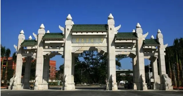 中国最大大学面积排名