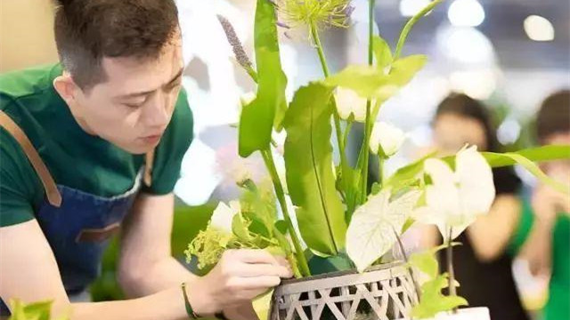 花艺师资格证怎么考 花艺师证书怎么考