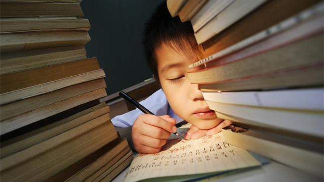 教育部中小学生睡眠令 中小学生每天保证几个小时睡眠