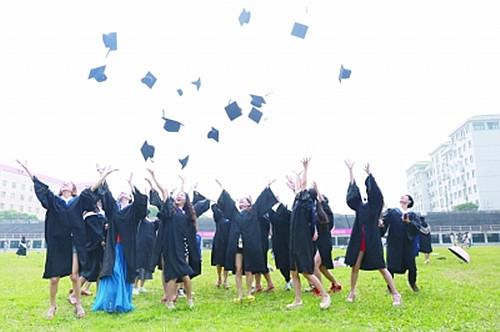 普通大学毕业出来能干什么 普通大学毕业生的出路有哪些